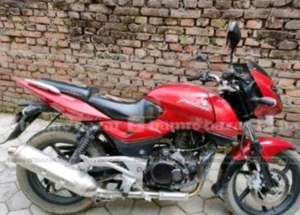 2012 Bajaj Pulsar 180 image