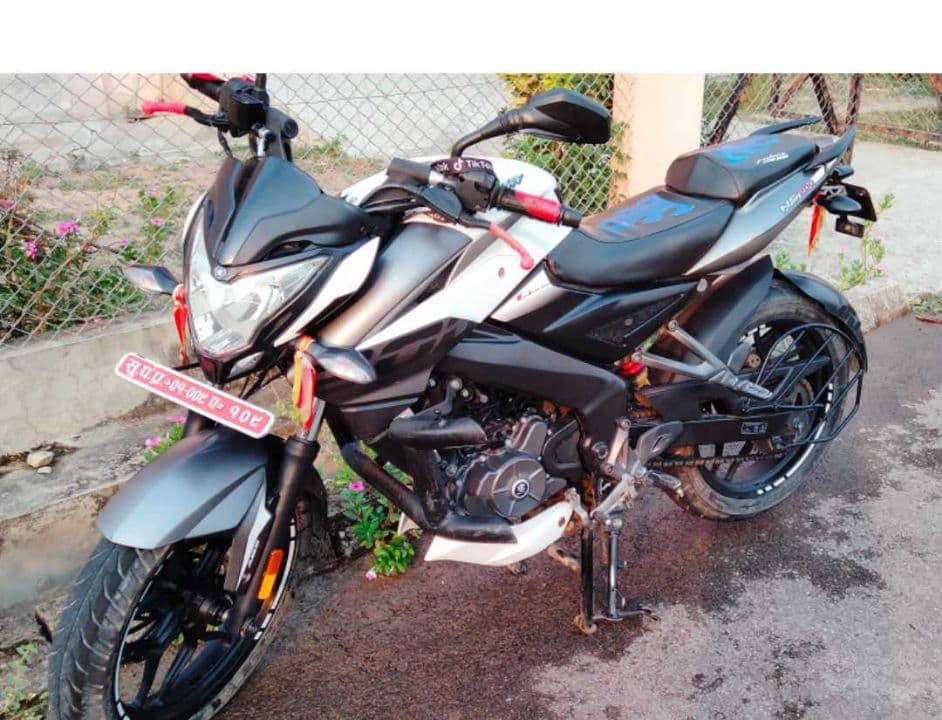 2020 Bajaj NS 200 FI ABS image