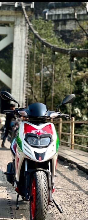 2021 Aprilia SR 150 image