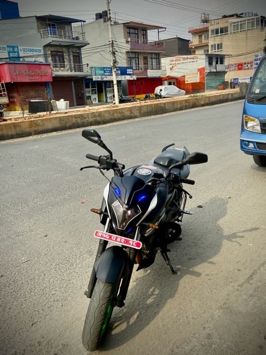 2018 Bajaj Pulsar NS 200 image