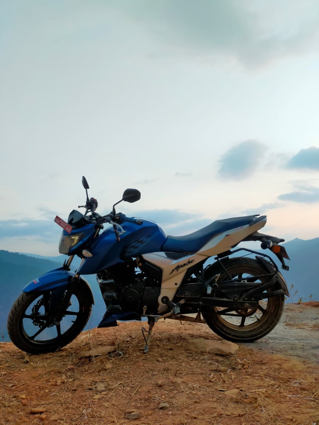 2018 TVS Apache RTR 160 4V image