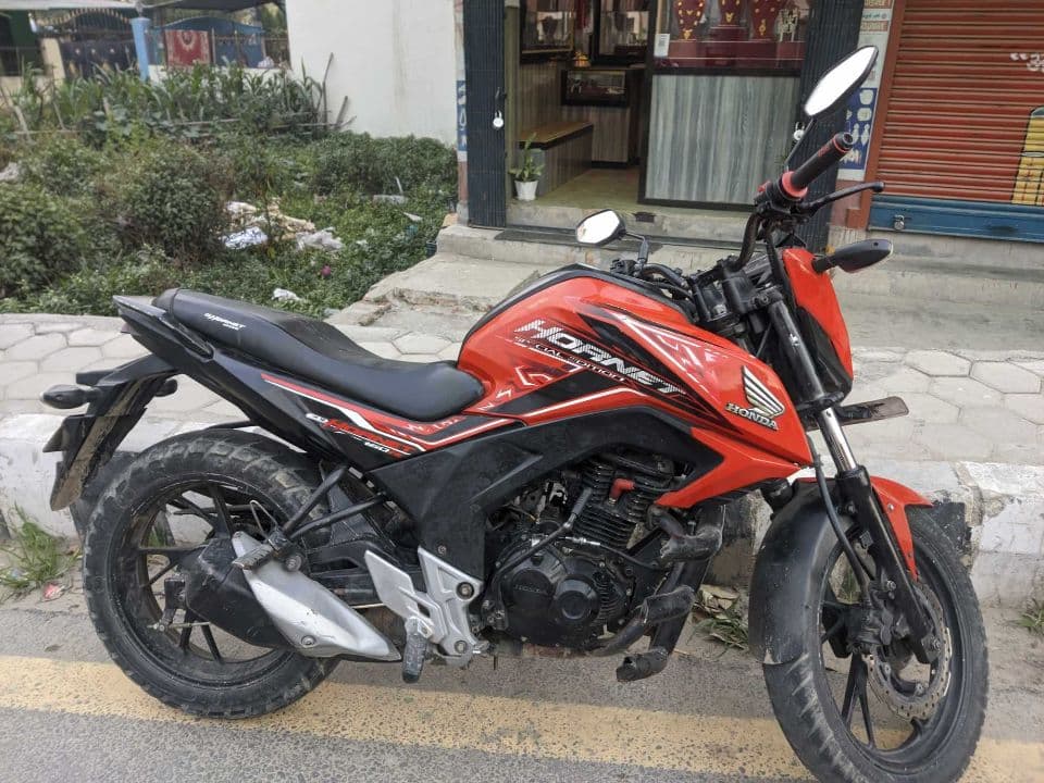 2016 Honda CB Hornet 160R image