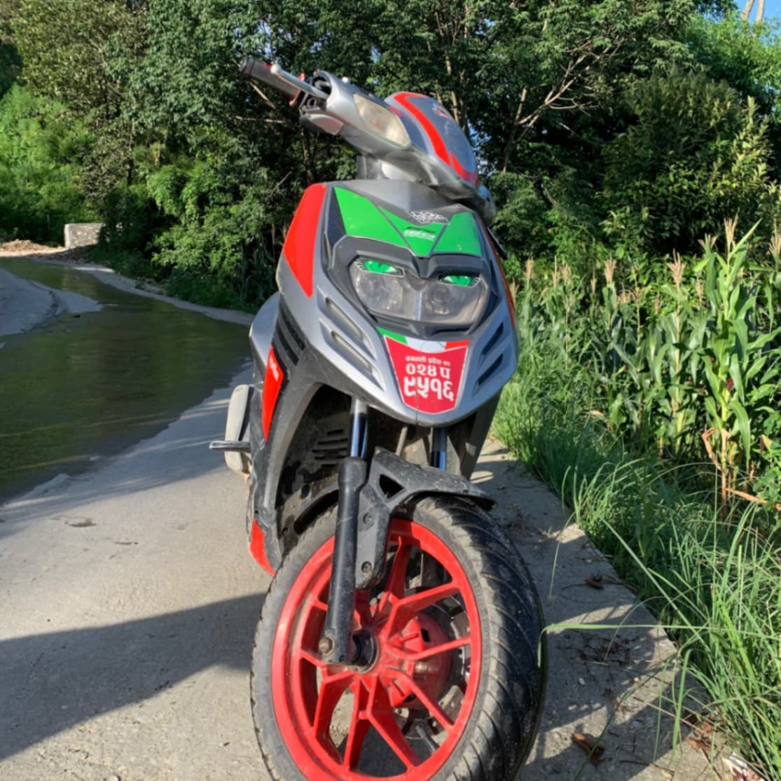 2018 Aprilia SR 150 image