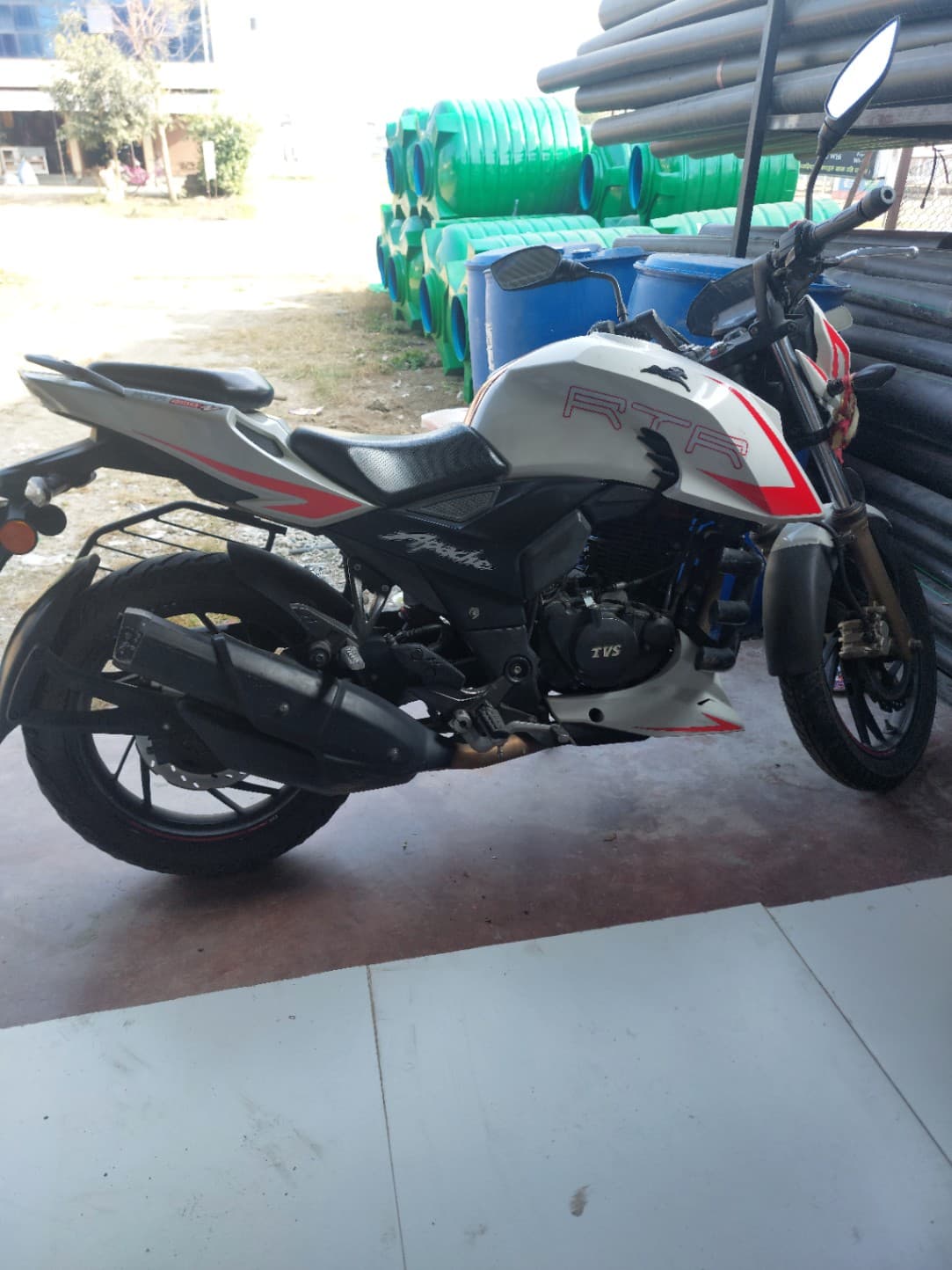 2018 TVS Apache RTR 200 4V image